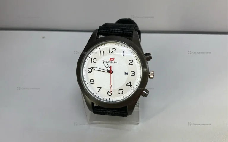 Часы  Swiss army