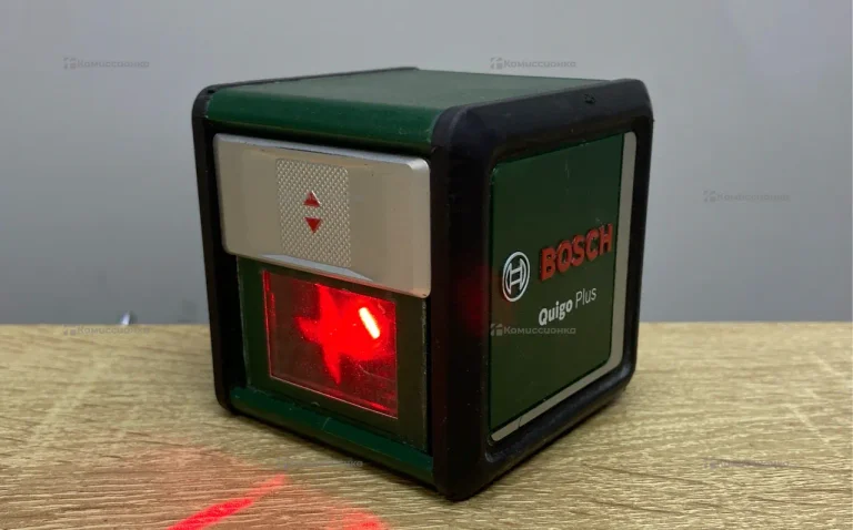 Лазерный уровень Bosch Quigo Plus