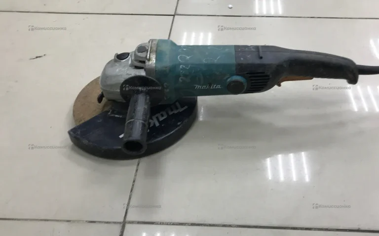 УШМ makita GA9010C
