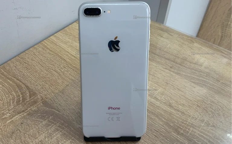 Apple iPhone 8 Plus 3/128 ГБ