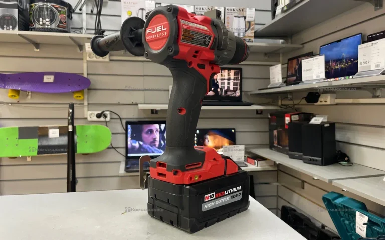 Дрель шуруповерт Milwaukee M18 Fuel 2904-20