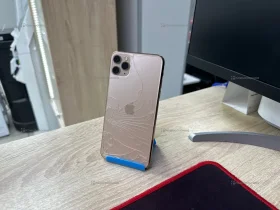 Apple iPhone 11 Pro Max 4/64 ГБ