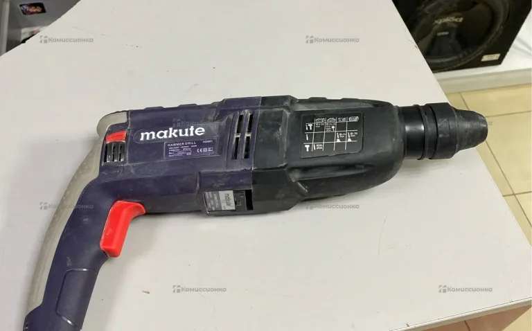 Перфоратор Makute HD001