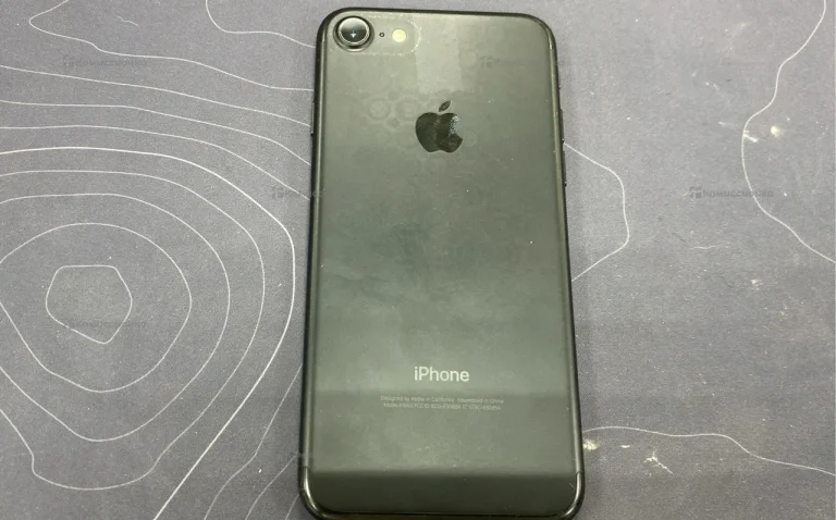 Apple iPhone 7 2/128 ГБ