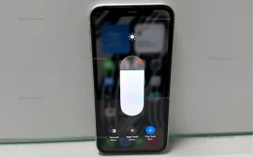 Apple iPhone 11 4/64 ГБ