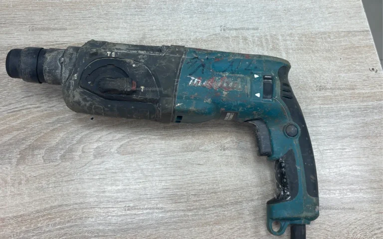 Перфоратор makita HR2470
