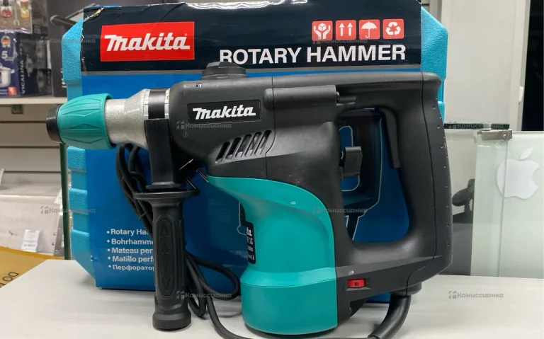 Отбойный молоток Makita 1500W