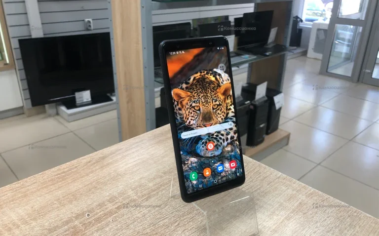Samsung Galaxy A7 (2018) 4/64 ГБ