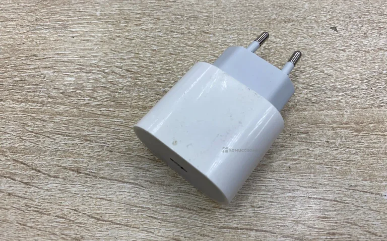 Блок питания Apple 20W