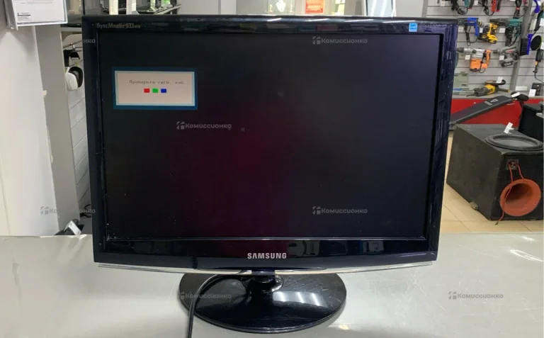 Монитор Samsung SyncMaster 933NW
