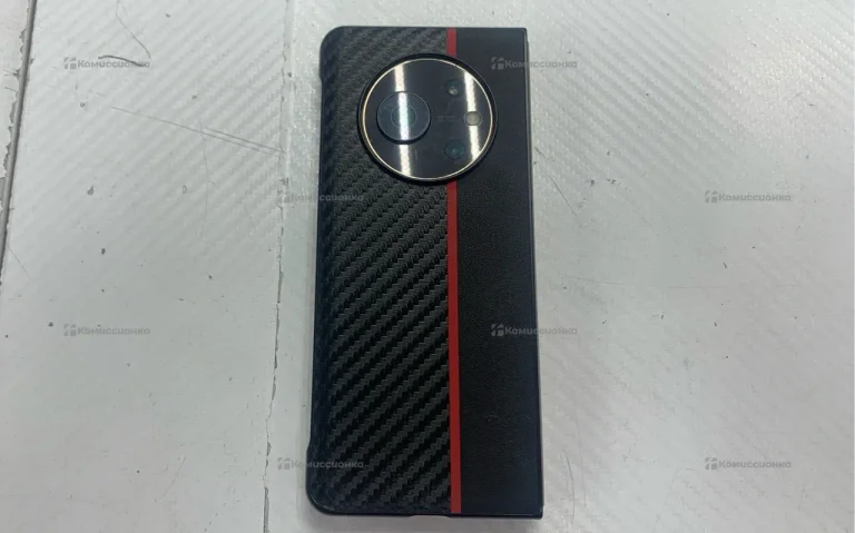 Tecno Phantom V Fold 12/512 ГБ