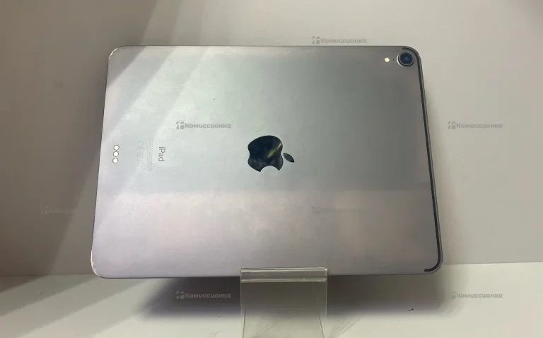 Планшет Apple iPad Pro 11 (2018) 64 ГБ Wi-Fi