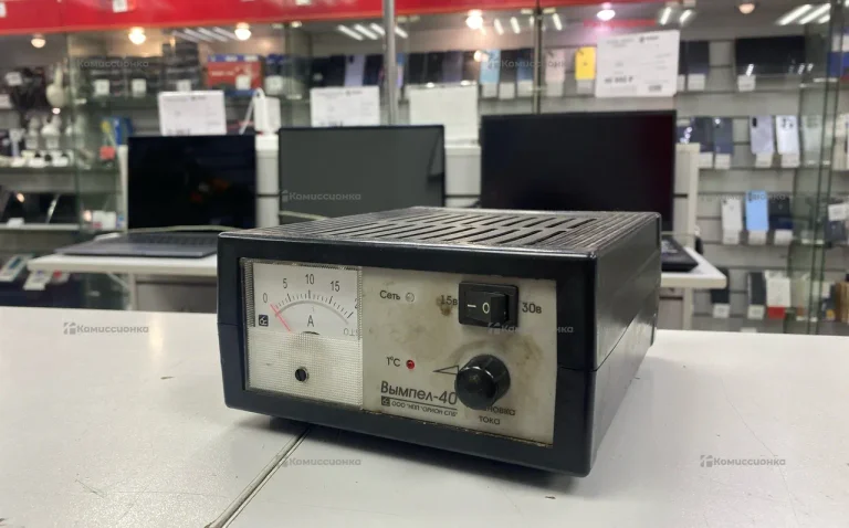 Зарядное устройство авто Вымпел-40