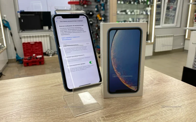 Apple iPhone XR 3/64 ГБ