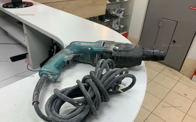 Перфоратор Makita 2450