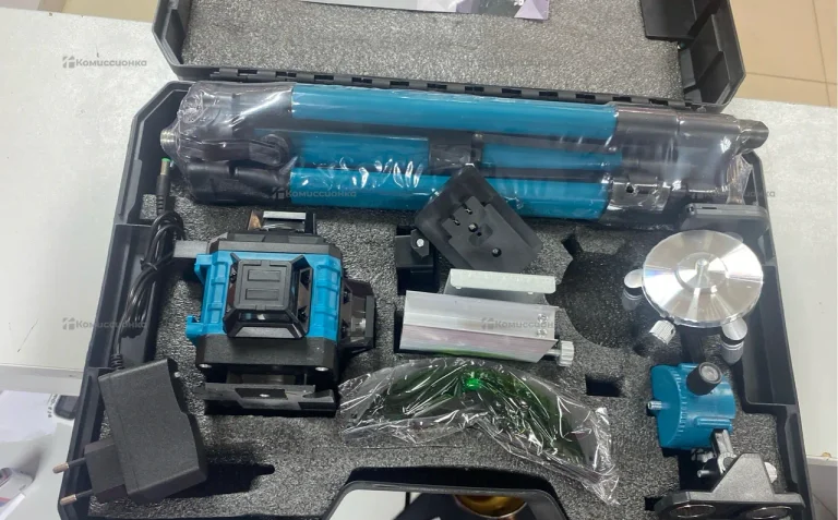 Лазерный уровень Makita