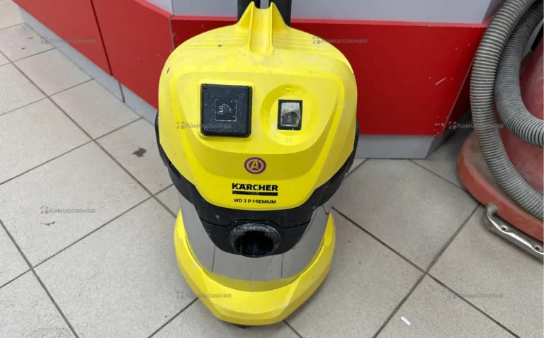 Пылесос Karcher WD 3 Premium