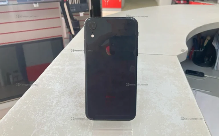 Apple iPhone XR 3/64 ГБ