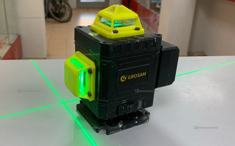 Лазерный уровень Green яркий луч