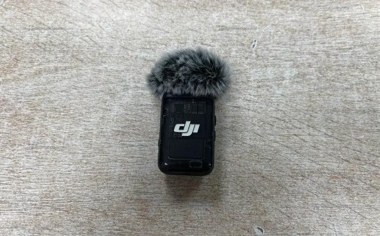 Петличный микрофон DJI