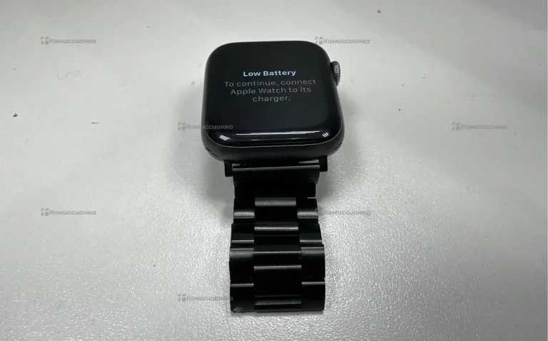 Часы  Apple Watch 4