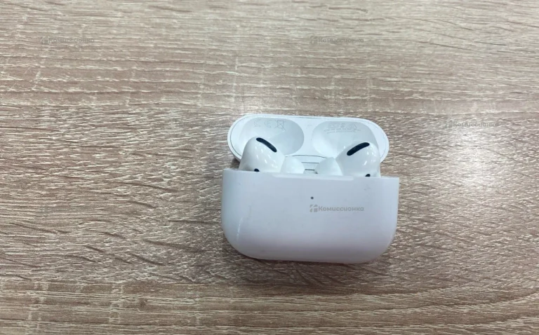 Наушники  Apple AirPods Pro