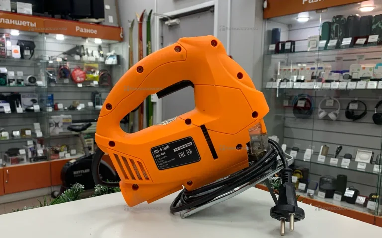 Электрический лобзик 646-058 ЛЭ-570/Б