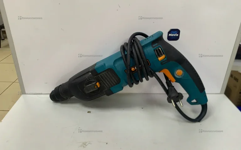 Перфоратор bort BHD-800N