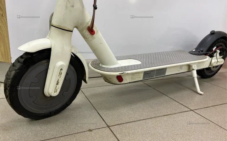 Самокат Xiaomi Mijia M365