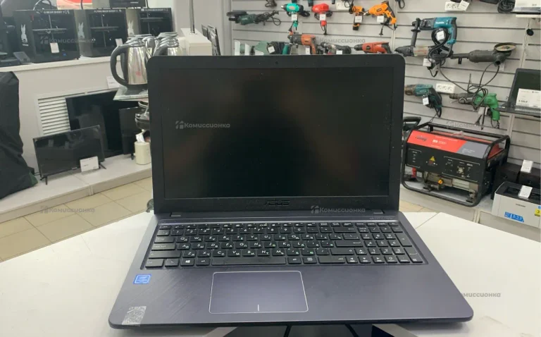 Ноутбук  ASUs