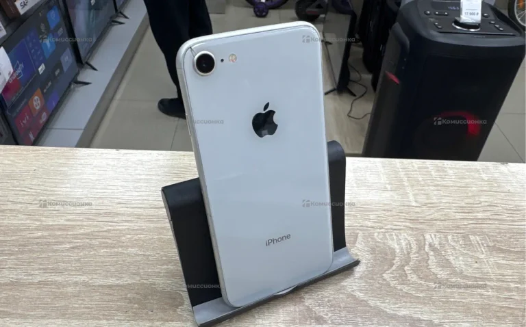 Apple iPhone 8 2/64 ГБ