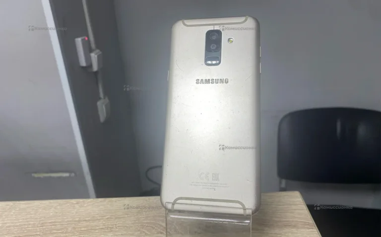 Samsung Galaxy A6+ (2018) 3/32 ГБ