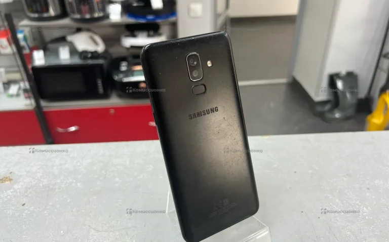 Samsung Galaxy J8 3/32Gb