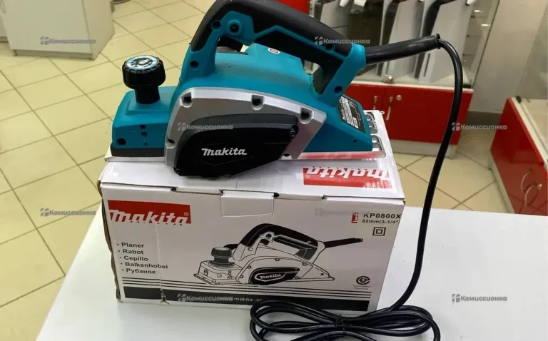 Рубанок Makita