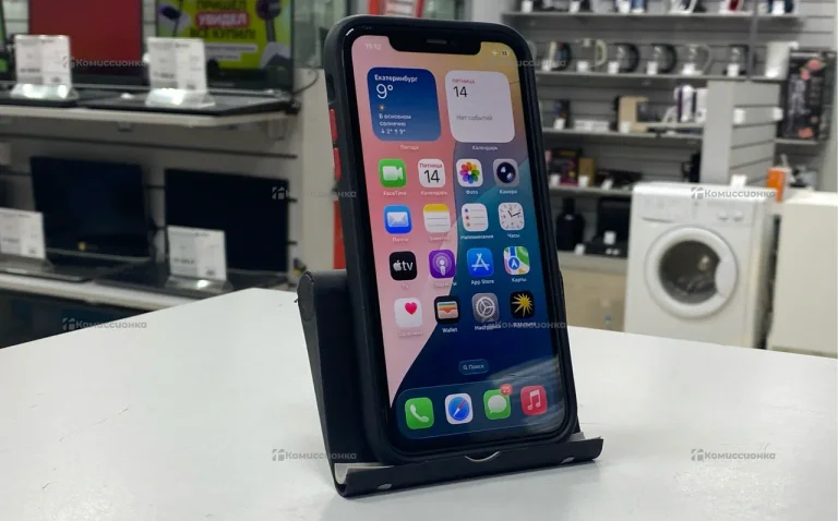 Apple iPhone 11 4/64 ГБ