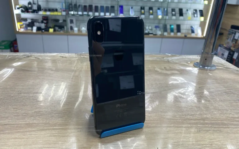 Apple iPhone X 3/256 ГБ