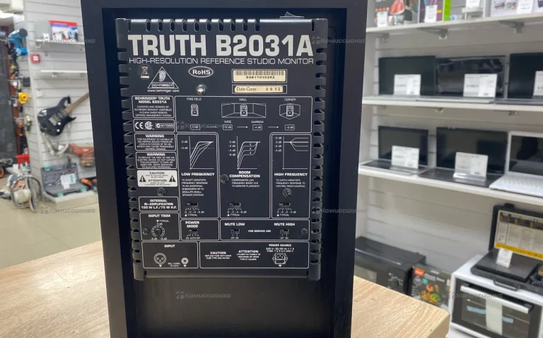 Студийный активный монитор Truth b2031a
