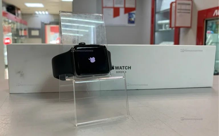 Часы  Apple Watch Series 3 42mm