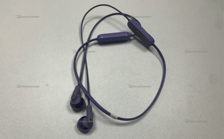 Наушники  JBL TUNE 215bt