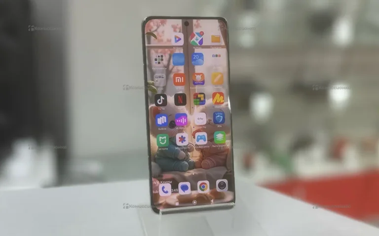 Xiaomi Xiaomi 12 8/256