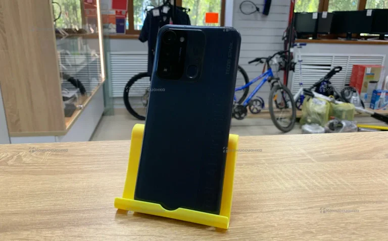 Tecno Spark 8C 64Gb
