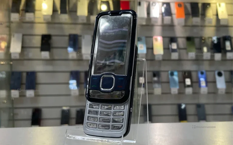Nokia 7610 Supernova
