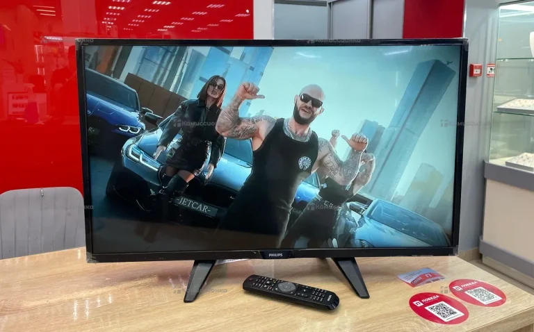 Телевизор Philips 32PFT4132