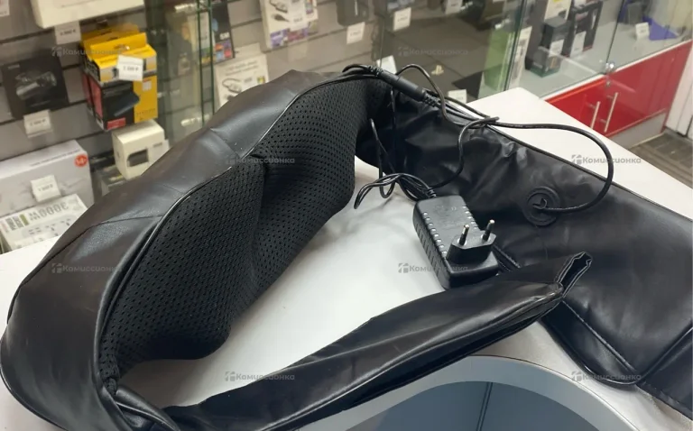 Massager of neck kneading