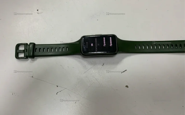 Часы  Huawei Band 7