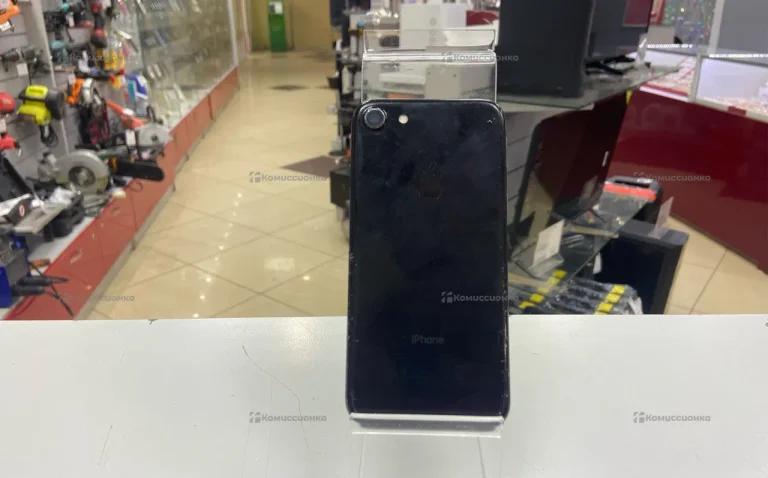 Apple iPhone 7 2/128 ГБ