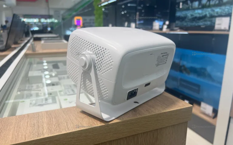Проектор Mivo MV-724