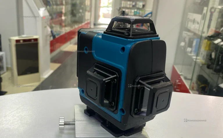 Лазерный уровень Makita 16D Green Laser