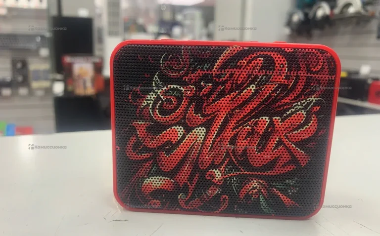 Колонка красная