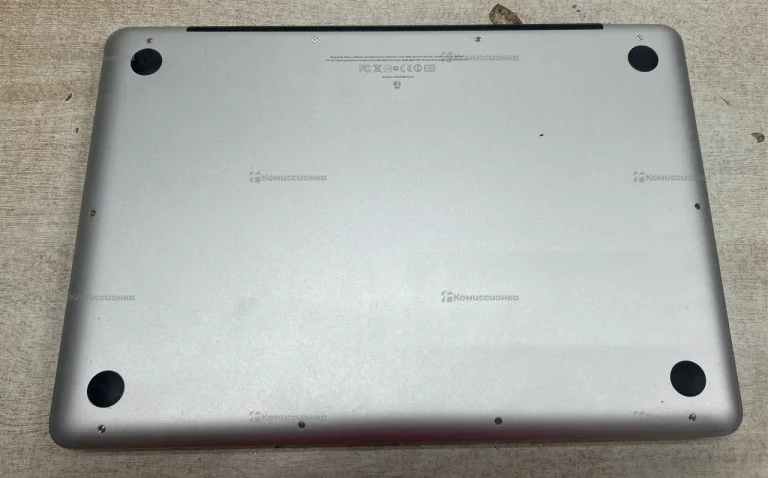 Ноутбук  Apple MacBook Pro 2009 (Windows)